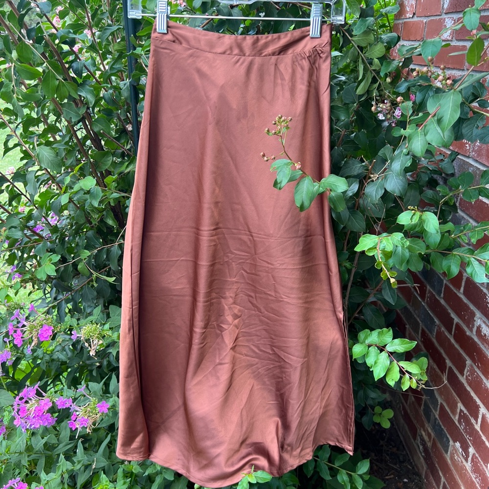 Japna Satin Skirt XS